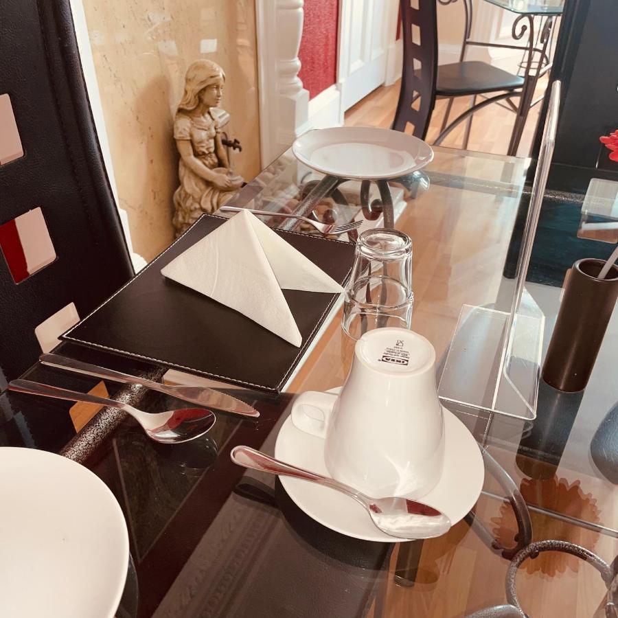Beechwood Ensuite Guest House แอร์ ภายนอก รูปภาพ